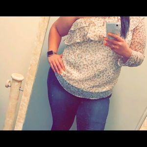 TORRID FLOWERED ONE SLEEVE SHIRT (Plus Size)